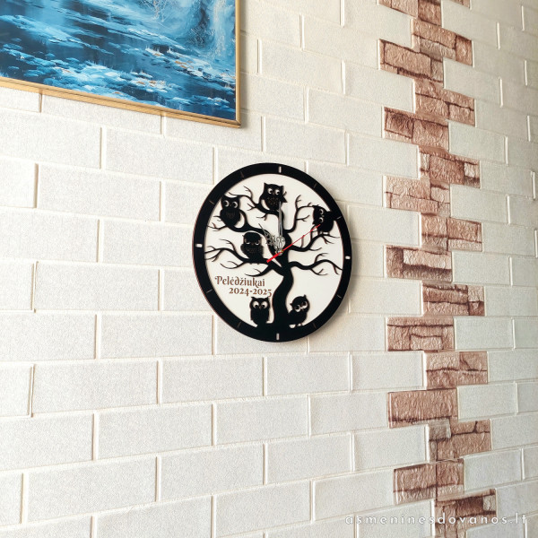 Sieninis laikrodis pelėdžiukai, tinka mokyklos klasei papuošti, ar darželiui.