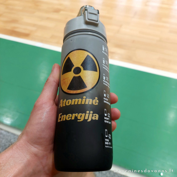 Tvirta išvaizdi gertuvė su jūsų spausdintu tekstu. Tinka treniruotėms, darbui.