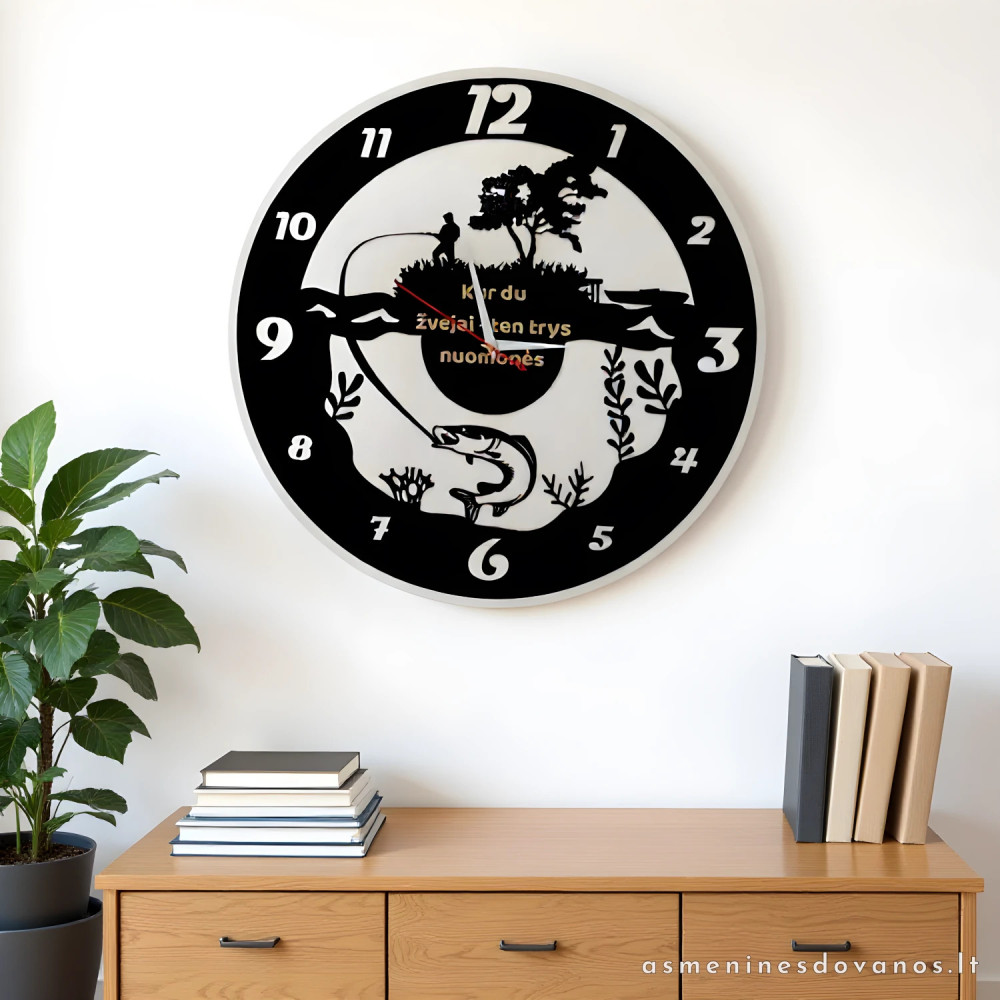 Sieninis laikrodis puiki dovana žvejui, su graviruotu tekstu.