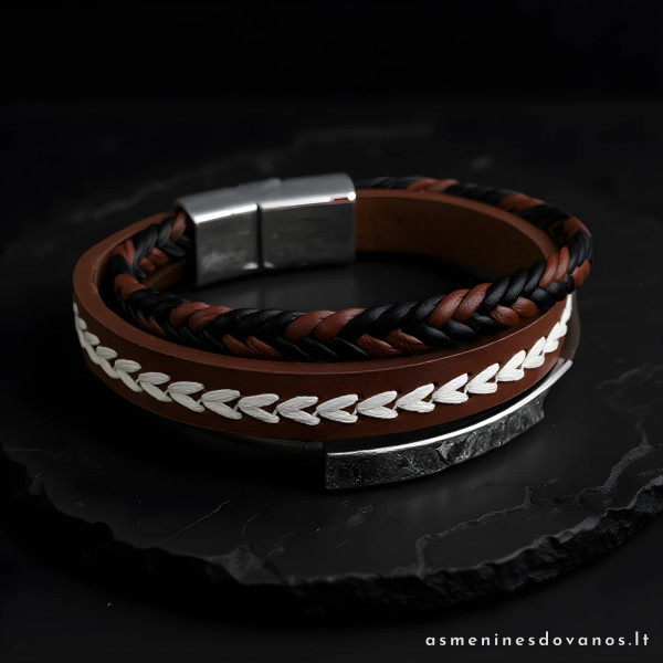 Graviruota apyrankė pagaminta iš virvučių ir odinių juostelių.