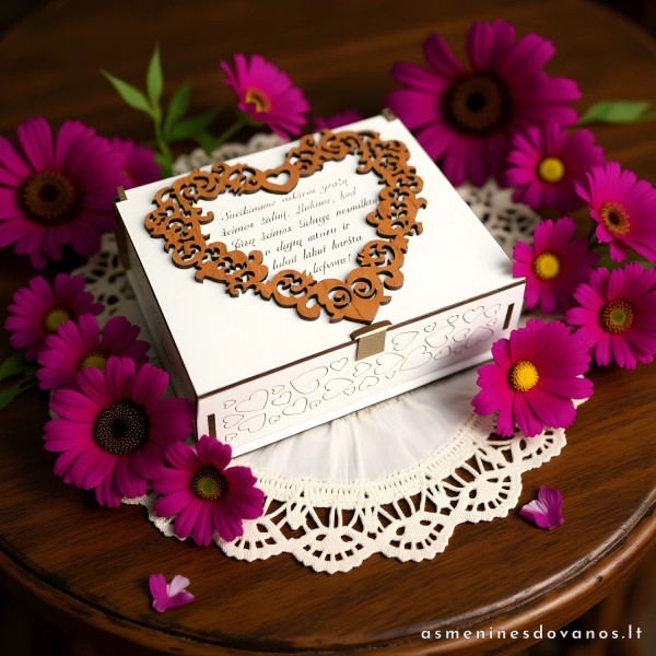 Graviruota dėžutė palinkėjimas ir kitoms smulkmenoms dėti, balta