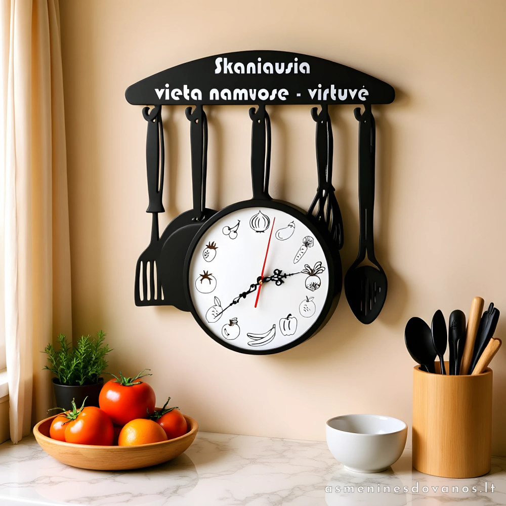 Sieninis laikrodis su virtuvės reikmenų imitacija. Graviruotas tekstas