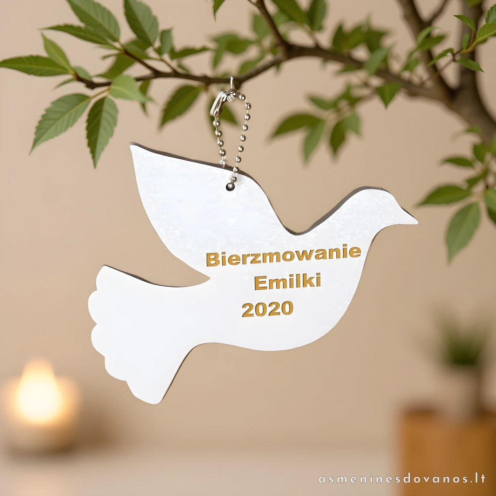 Medinis pakabukas - skrendantis balandis