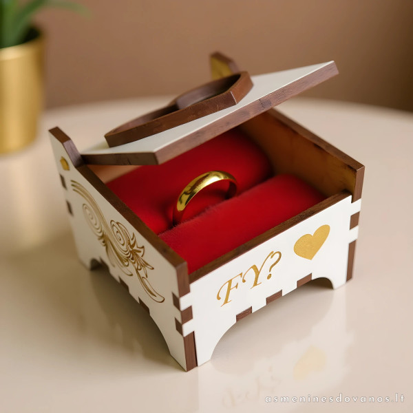 Dėžutė žiedui su užrašu, ar nuoširdžiu palinkėjimu