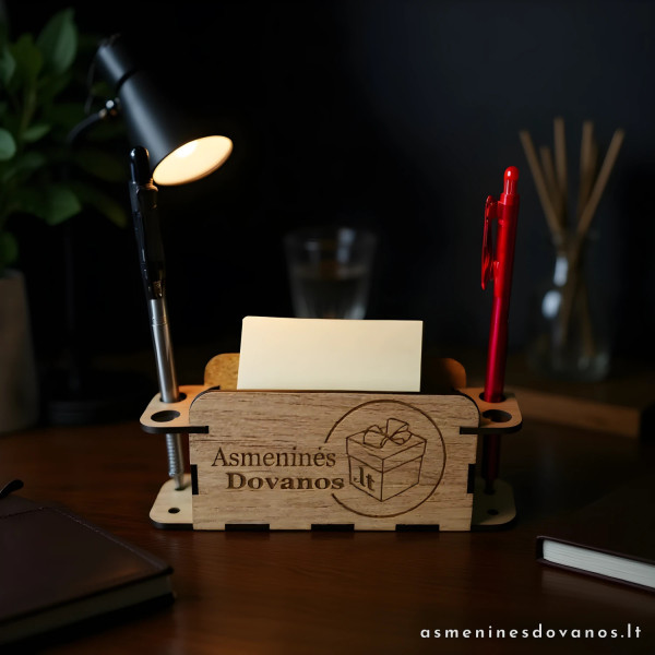 Stovelis - pieštukinė keturiems rašikliams ir lapukams, darbo stalui