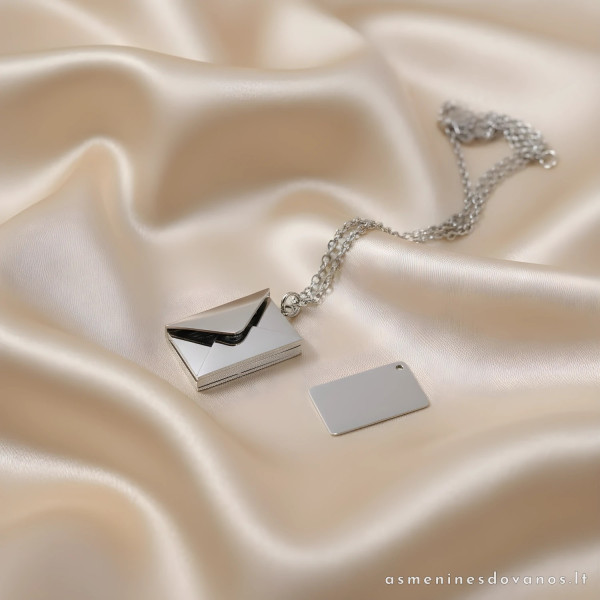 Personalizuotas vėrinys „Laiškas“ su graviravimu | Dovana jai