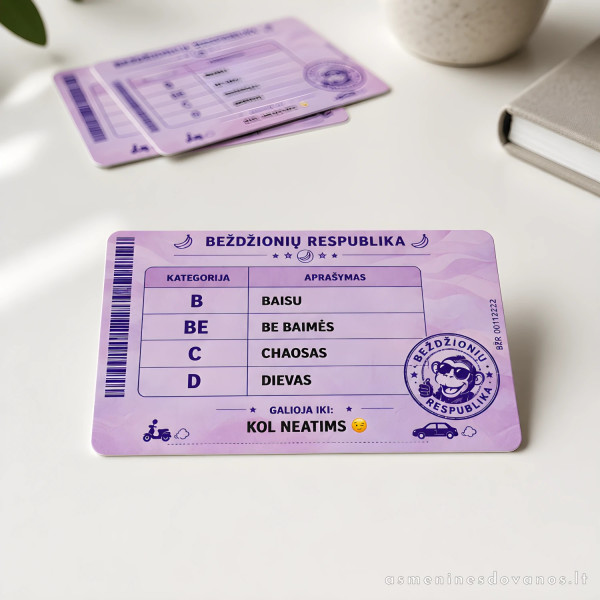 Linksmas vairuotojo pažymėjimas su vardu | Originali dovana